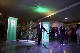 Inauguración de exposición de Tomás Cacheiro en la Intendencia