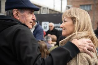 Inauguración de escultura en homenaje a Pepe D'Elía en el marco de la conmemoración de su natalicio