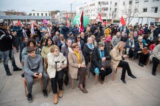 Inauguración de escultura en homenaje a Pepe D'Elía en el marco de la conmemoración de su natalicio