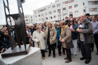 Inauguración de escultura en homenaje a Pepe D&#039;Elía en el marco de la conmemoración de su natalicio
