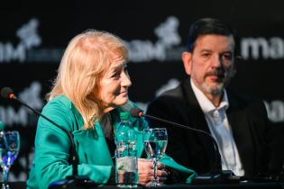 Lanzamiento mes aniversario del MAM Lanzamiento mes aniversario del MAM