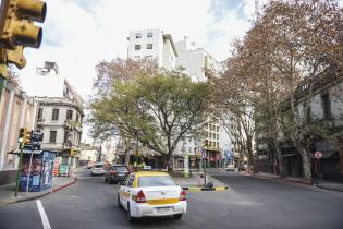 Semáforos en las calles Juan D. Jackson y Guayabos y  Juan D. Jackson y Av. Gral. Rivera