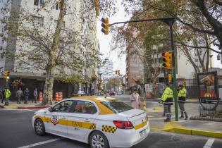 Semáforos en las calles Juan D. Jackson y Guayabos y  Juan D. Jackson y Av. Gral. Rivera