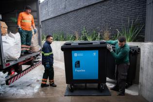 Retiro de materiales reciclables del Ecocentro del barrio Buceo 