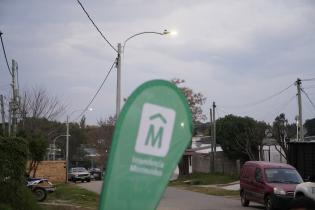 Montevideo se ilumina en el complejo de viviendas Luis Batlle y Berres Montevideo se ilumina en el complejo de viviendas Luis Batlle y Berres