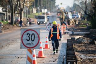 Avance de obras en Avda. Pedro de Mendoza entre Domingo Arena y Coralio Lacosta