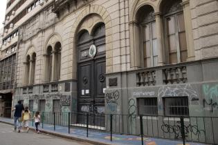 Montevideo avanza camino a clase: recorrida por la escuela Nro. 5 José Pedro Varela