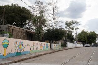 Montevideo avanza camino a clase: recorrida por la escuela: Nro. 47 Washington Beltrán