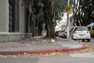 Montevideo avanza camino a clase: recorrida por la escuela: Nro. 32 Simón Bolivar