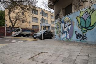 Montevideo avanza camino a clase: recorrida por la escuela: Nro. 16 Suecia