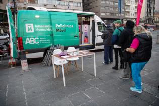 Jornada de test gratuitos de VIH en la explanada de la Intendencia de Montevideo