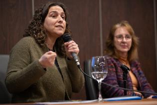 Entrega de certificados del curso de Atención a la Dependencia organizado por la Intendencia de Montevideo