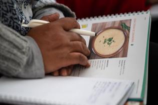 Curso de Cocina Uruguay en la plaza de deportes Nº 5 Atilio Narancioz