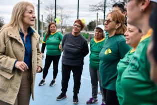 Inauguración de obra del Presupuesto Participativo: veredas, iluminación y juegos infantiles en el entorno del complejo SACUDE