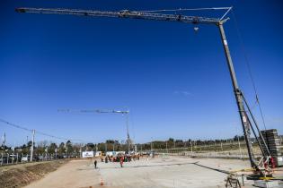 Recorrida por el inicio de obras de Laboratorio de Bromatología en la UAM