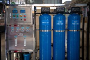 Montevideo recibe donación de la Embajada de Estados Unidos en Uruguay de equipamiento de tratamiento de agua apta para consumo Montevideo recibe donación de la Embajada de Estados Unidos en Uruguay de equipamiento de tratamiento de agua apta para consumo