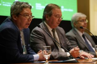 Apertura del IX Encuentro Regional de Cruceros y Turismo Náutico Fluvial Apertura del IX Encuentro Regional de Cruceros y Turismo Náutico Fluvial