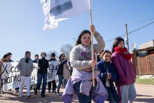 Cierre de la plantación de árboles en el barrio Bajo Valencia Cierre de la plantación de árboles en el barrio Bajo Valencia