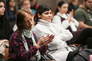 Conversatorio : “Vivir en la calle: Itinerarios de des-protección social y resistencias"