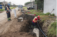 Avance de obras de saneamiento en el barrio Sarandí