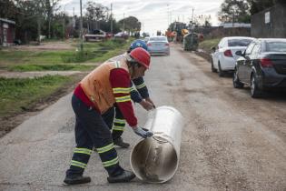 Avance de obras de saneamiento en el barrio Sarandí