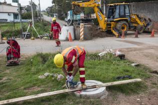 Avance de obras de saneamiento en el barrio Sarandí Avance de obras de saneamiento en el barrio Sarandí