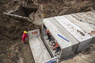 Avance de obras de saneamiento en arroyo Mataperros