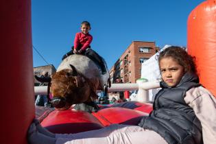 Peatonal barrial en al calle Ing. Enrique Chiancone, entre Veracierto e Hipólito Yrigoyen