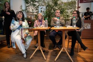 Conferencia de prensa para presentar « Macondo » en el teatro Solís Conferencia de prensa para presentar « Macondo » en el teatro Solís