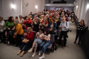 Lectura de Hay barullo en El Resorte de Juceca, en casa de la Cultura de Mercedes