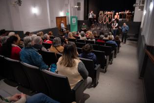 Lectura de Hay barullo en El Resorte de Juceca, en casa de la Cultura de Mercedes