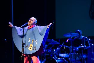  Apertura del Mes de la Diversidad en el teatro Solís