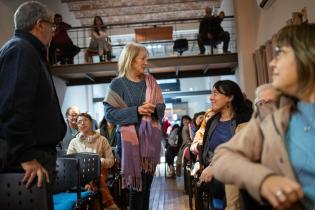 Lectura de Hay barullo en El Resorte , de Juceca, en el Centro Cultural MEM de Rocha