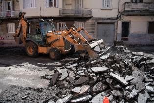 Obras en la calle Reconquista y Colón en el marco del programa Late Ciudad Vieja