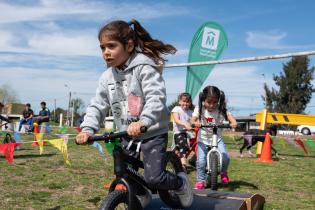 Día de la Niñez en el barrio 1° de Mayo Día de la Niñez en el barrio 1° de Mayo