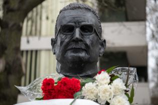 Homenaje a Salvador Allende