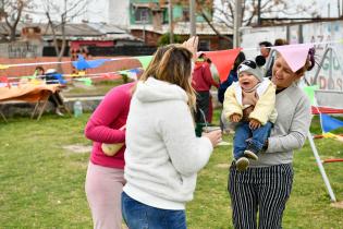 Actividad en espacio público Aquiles Lanza en el marco del programa ABC+ Barrios