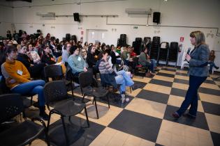 Jornada de intercambio de equipos de Comuna Mujer Jornada de intercambio de equipos de Comuna Mujer
