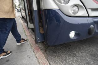 Parada de ómnibus en Montevideo