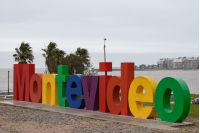  Intervención en letras de Montevideo en el marco del Mes de la Diversidad