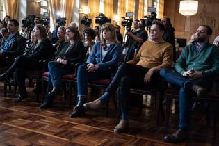 Conferencia de prensa por el Día mundial sin motor de auto