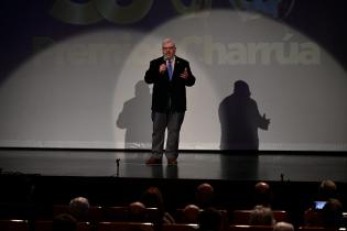 Entrega de los premios Charrúa en el Auditorio Nelly Goitiño