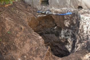 Recorrida por obras de saneamiento en la calle Charcas, barrio Casabò 