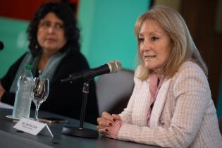 Conferencia de prensa por presentación de línea de escucha para hombres