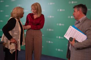 Lanzamiento de servicio de atención a situaciones de violencia, abuso y maltrato a personas mayores Lanzamiento de servicio de atención a situaciones de violencia, abuso y maltrato a personas mayores