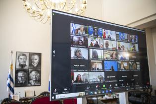 Reunión de trabajo de la Intendenta Carolina Cosse con secretario de las Naciones Unidas