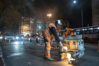  Pintura de carriles solo bus e instalación de cámaras en Av.8 de Octubre