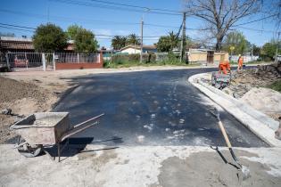 Obras viales en Cno.Repetto entre Av. José Belloni y Camino al paso de la Española Obras viales en Cno.Repetto entre Av. José Belloni y Camino al paso de la Española