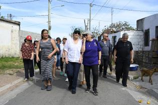 Recorrida por barrio Las Cabañitas