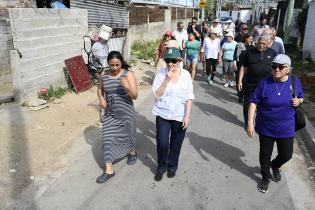 Recorrida por barrio Las Cabañitas